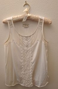 White lace tank top